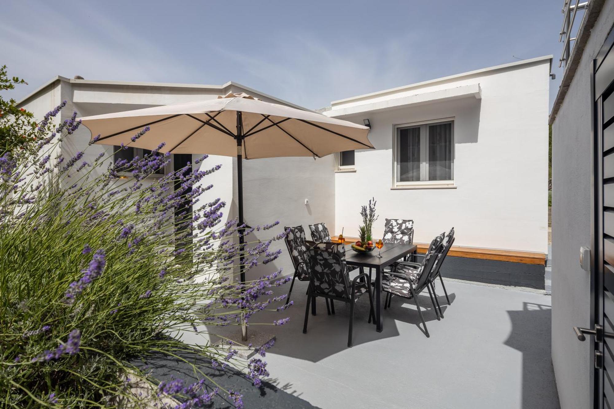 Holiday home Lucija With Swimming Pool *